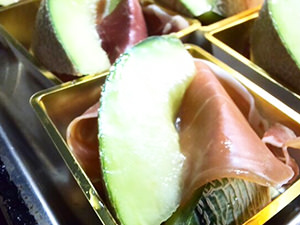 横浜上大岡のイタリアンTrattoria daidokoro「台所」おせち
